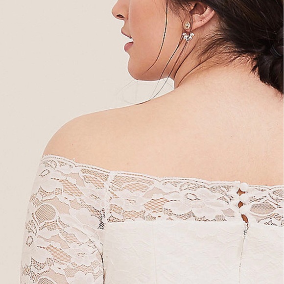 Ivory wedding dress - Picture 3 of 6